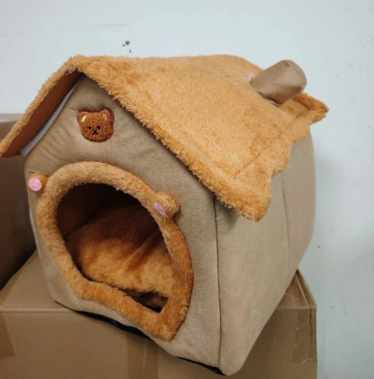 Four Seasons Compact Pet House – Cats & Dogs